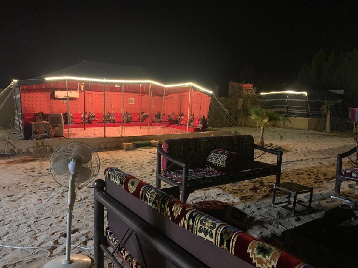 Royal Tours Permanent Camp Hotell Umm Lajj Eksteriør bilde